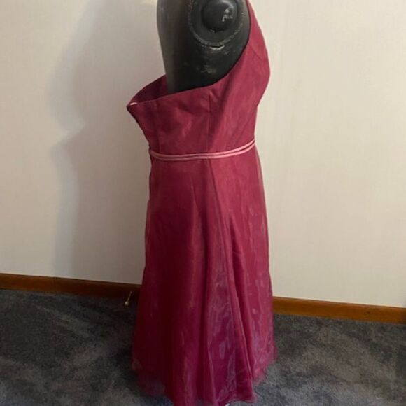 David's Bridal Chamber Halter full Tulle midi skirt bridesmaid dress, size 18 - Picture 5 of 6